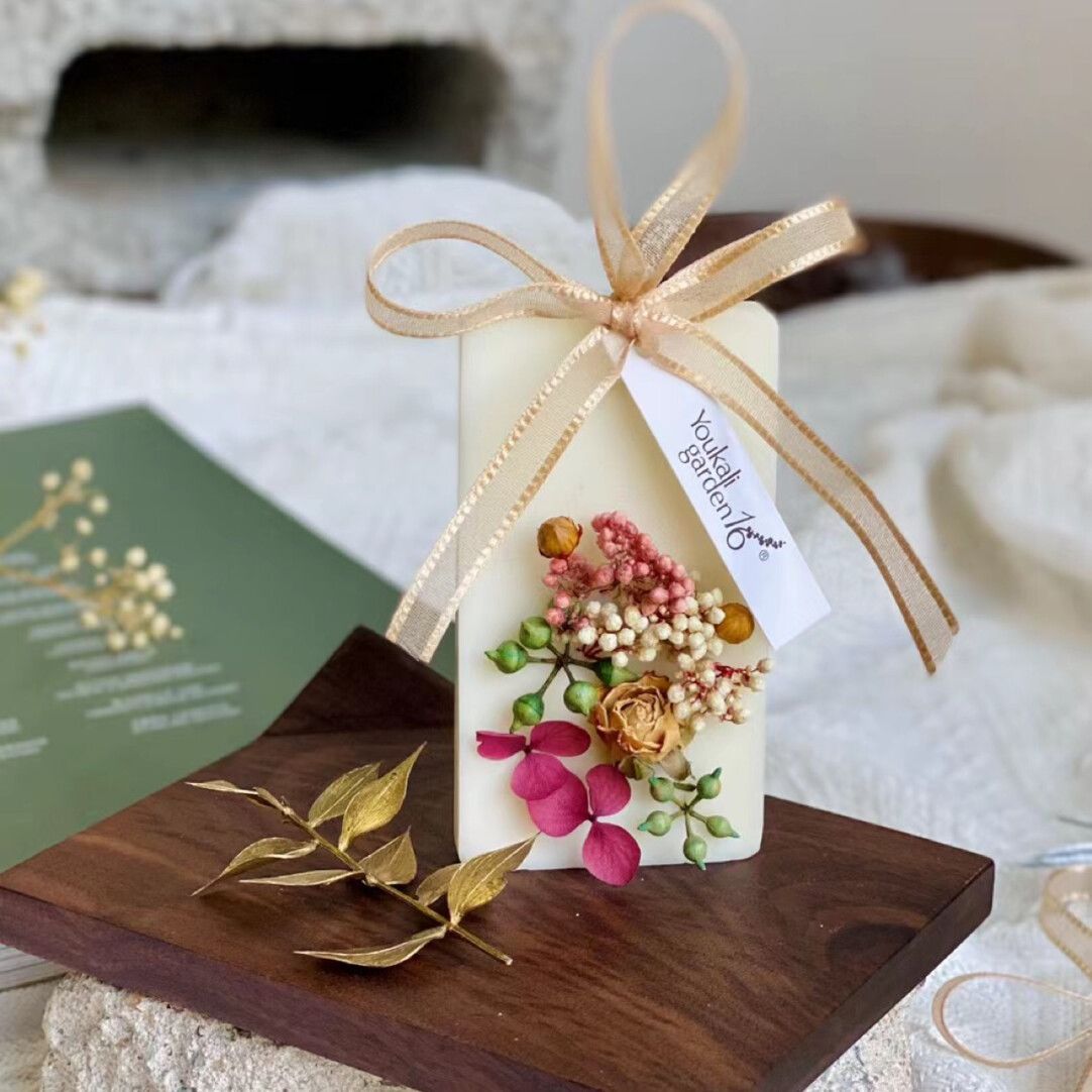 Aromatherapy Wax Piece Wardrobe Small Space Expansion Fragrance Pendant Lasting Fragrance