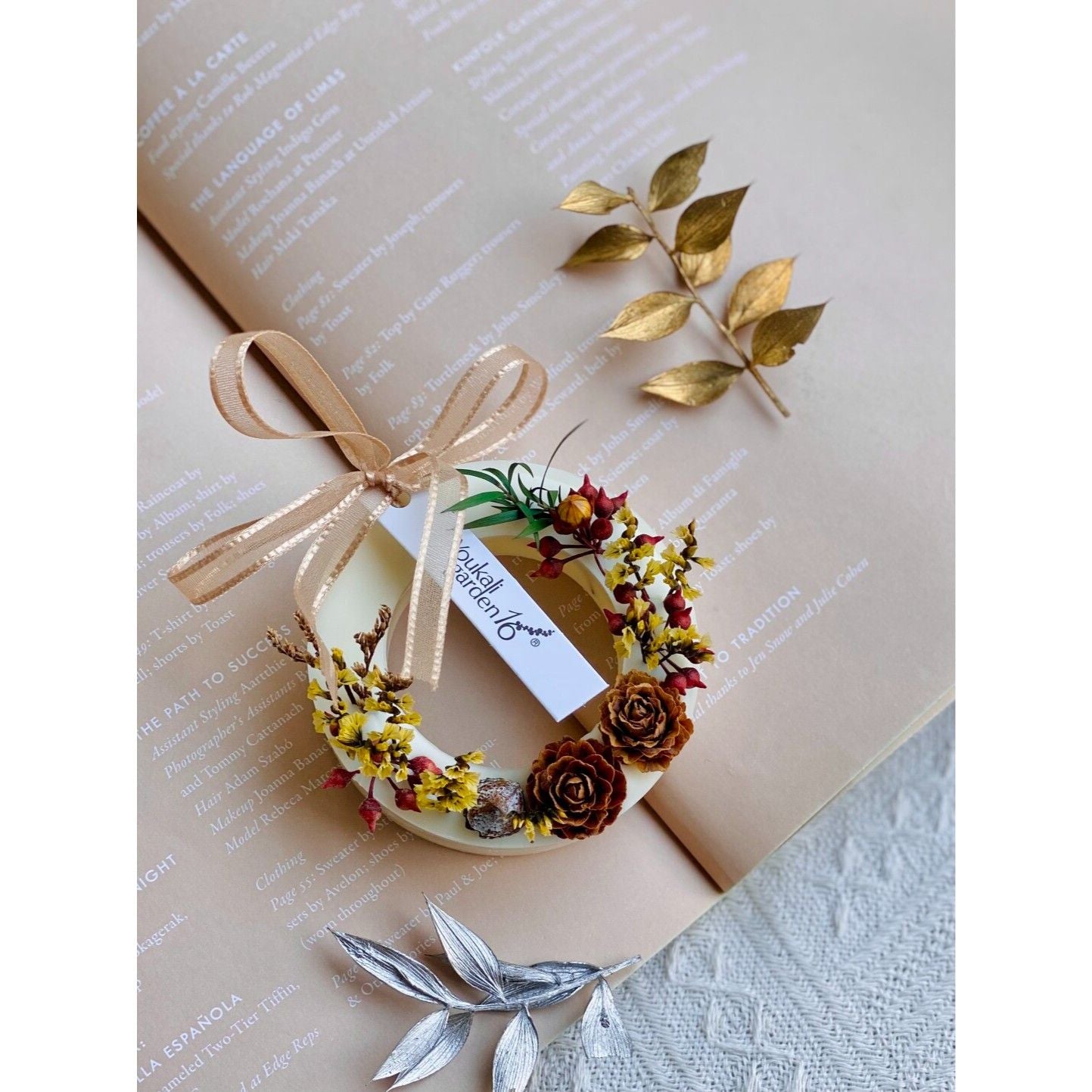 Classic Ring Hand-made Aromatherapy Wax Piece Clothes Cabinet Small Space Expansion Fragrance Hanger Lasting Fragrance
