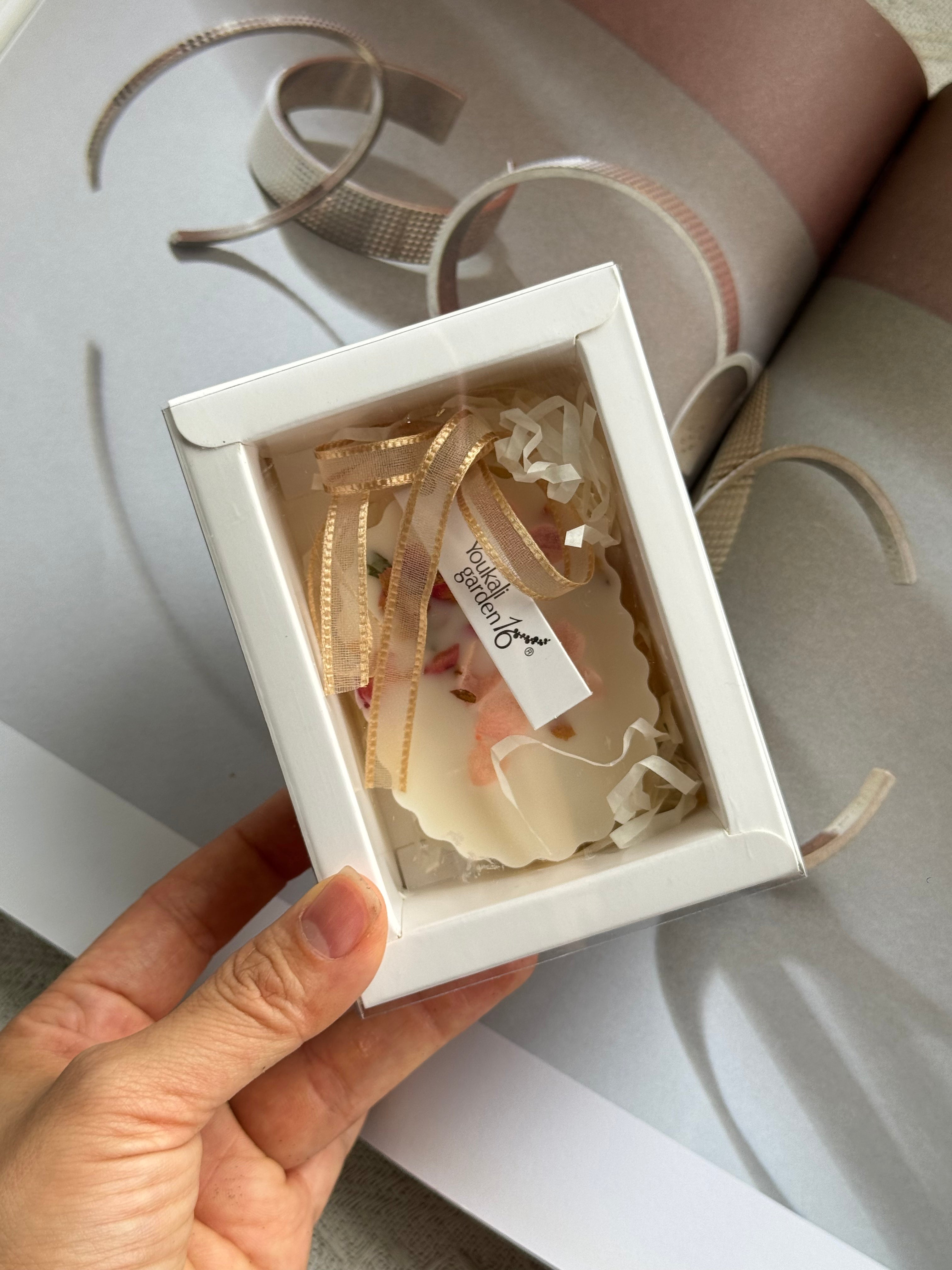 Floral candles Wax Tablet – Decorative Candles-Inspired Closet Freshener with Long-Lasting Scent