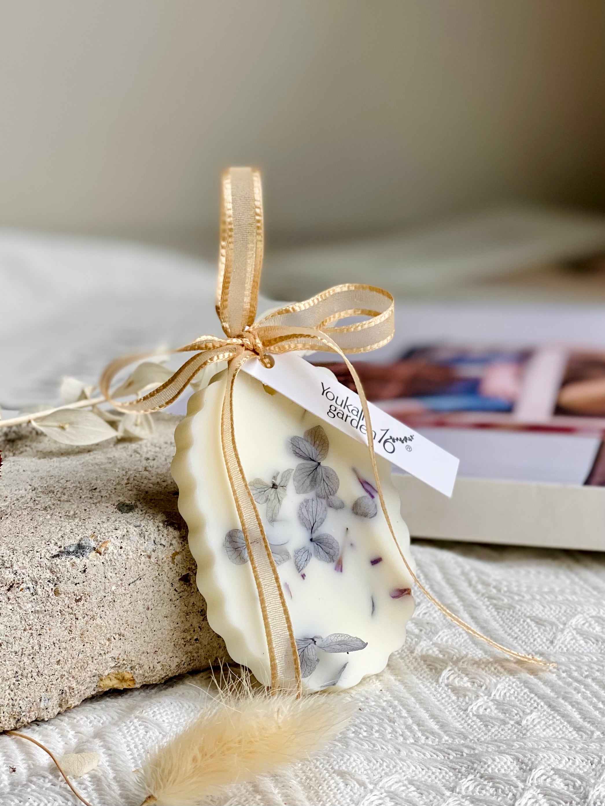 Floral candles Wax Tablet – Decorative Candles-Inspired Closet Freshener with Long-Lasting Scent