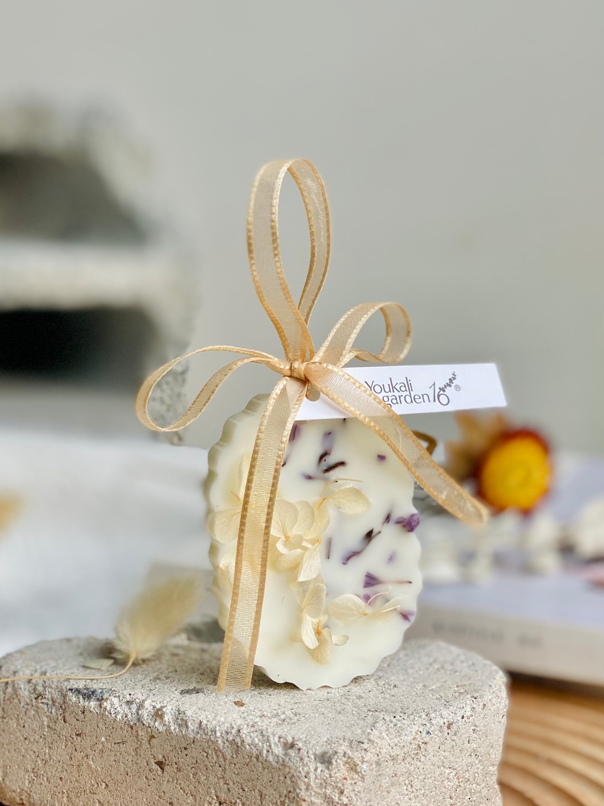 Floral candles Wax Tablet – Decorative Candles-Inspired Closet Freshener with Long-Lasting Scent