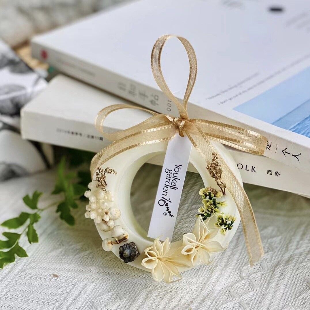 Classic Ring Hand-made Aromatherapy Wax Piece Clothes Cabinet Small Space Expansion Fragrance Hanger Lasting Fragrance