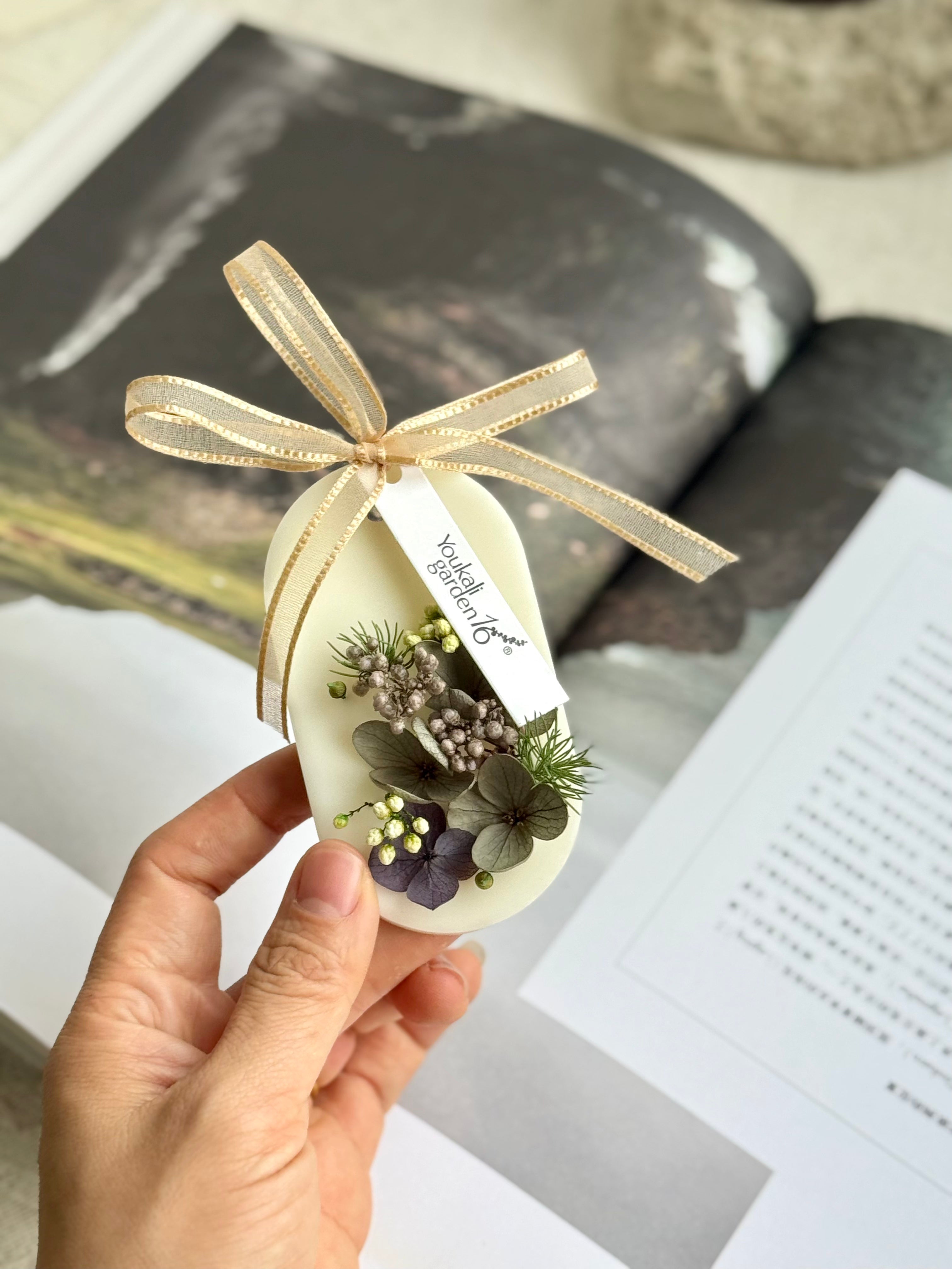Botanical Oval & Rectangle Wax Tablets – Decorative Candles-Inspired Closet Freshener with Long-Lasting Scent
