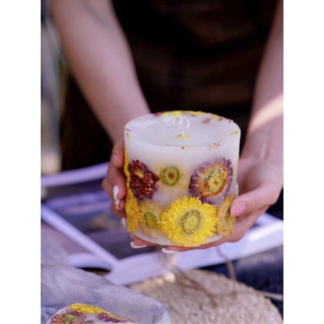 Mr. Van Gogh's Sunflower Hand-made Aromatherapy Candle Impressionist Neroli Fragrant Essential Oil